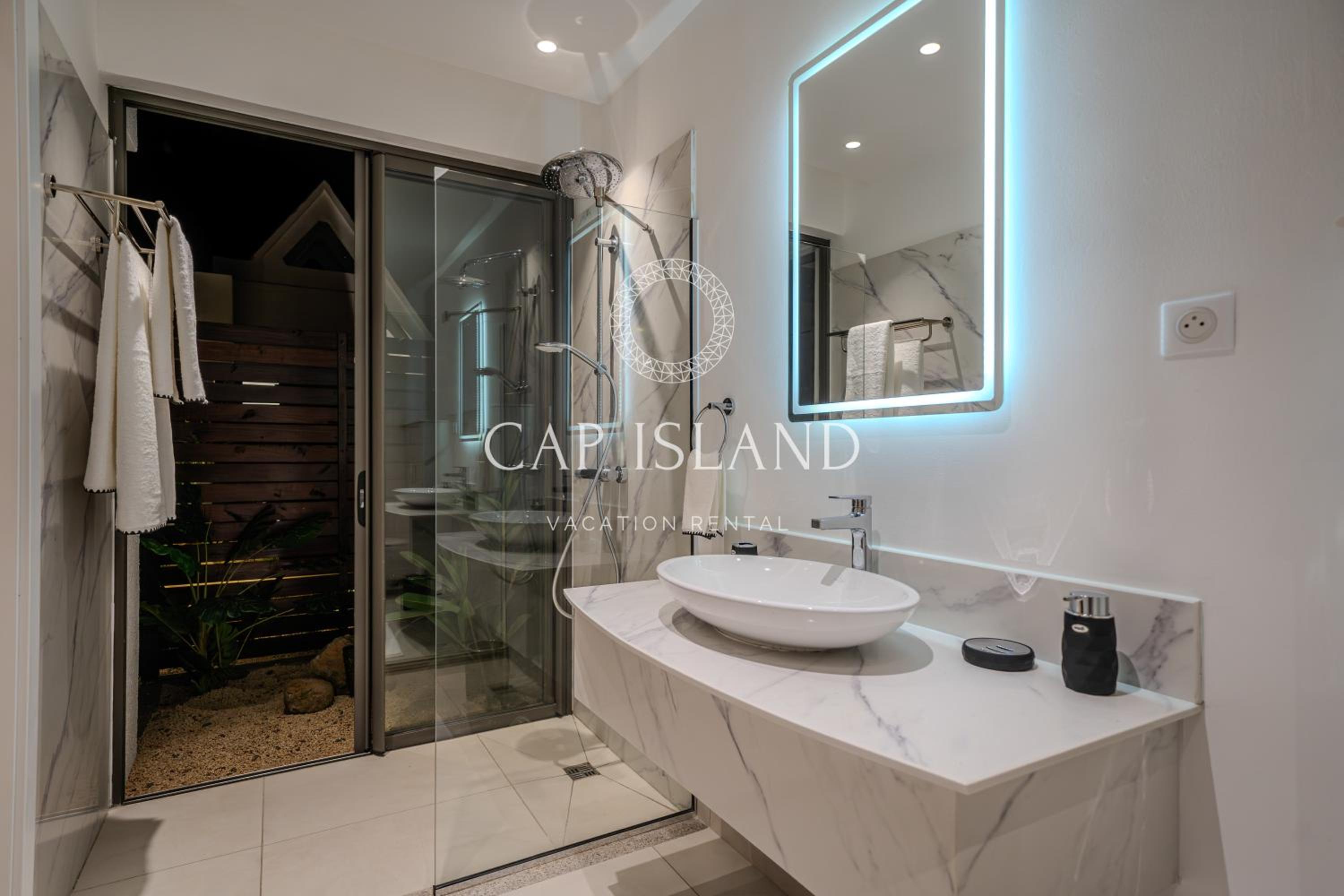 Luxueuse villa ISA 3ch en suite, 5min des plages view 5