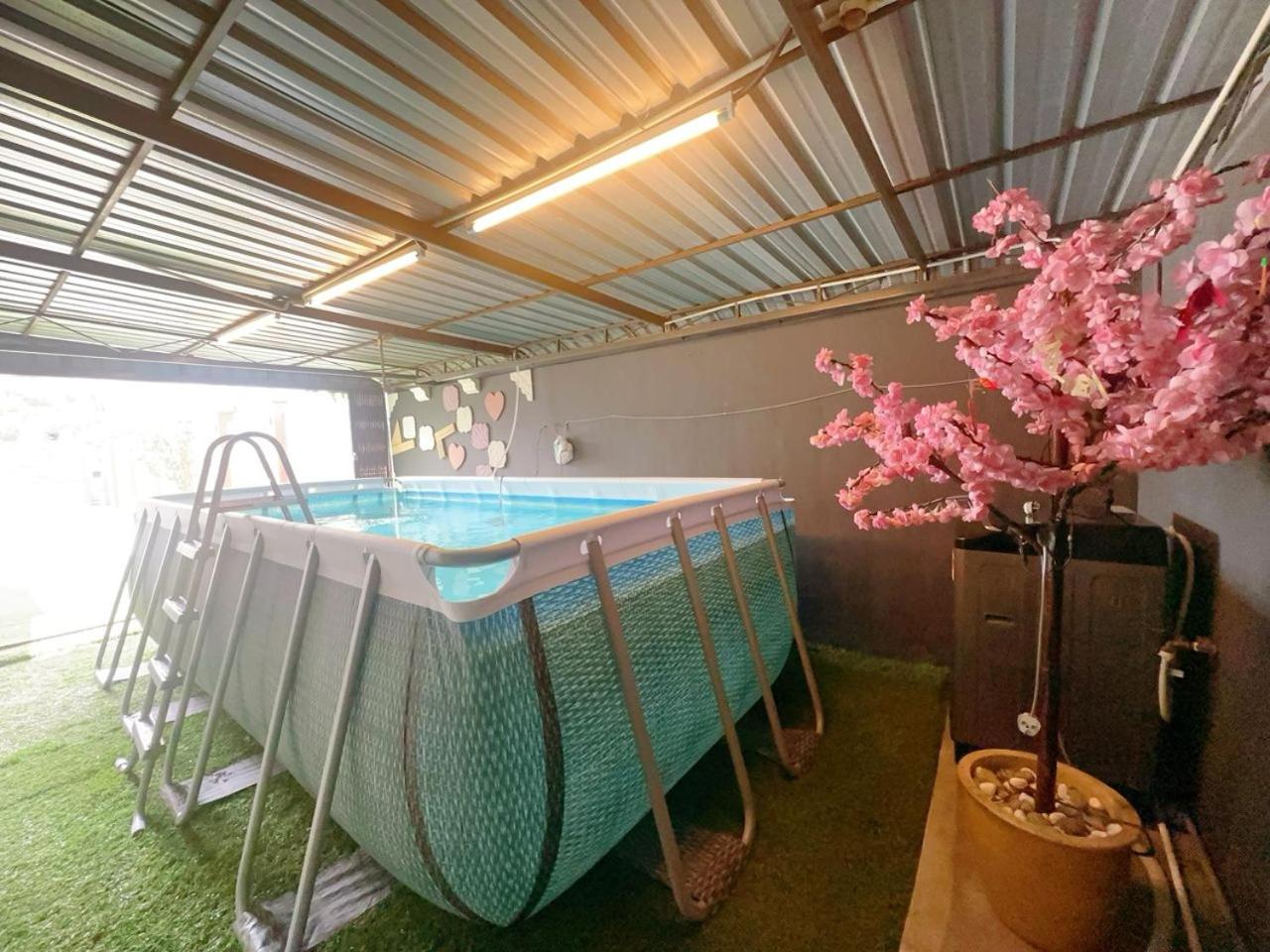 B02 Istimewa Pandan Bungalow Homestay Jb In Kg Pandan