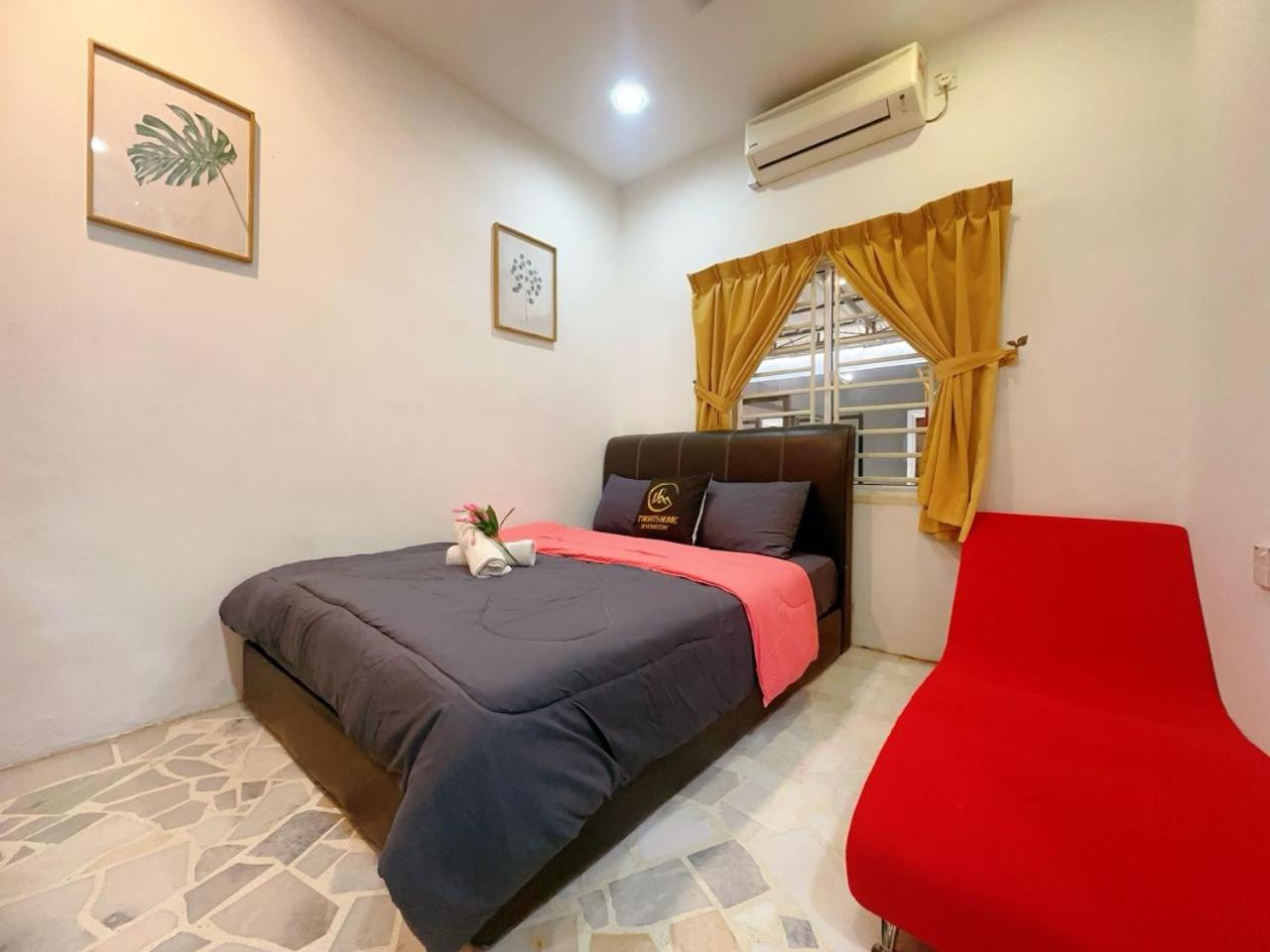B02 Istimewa Pandan Bungalow Homestay Jb In Kg Pandan