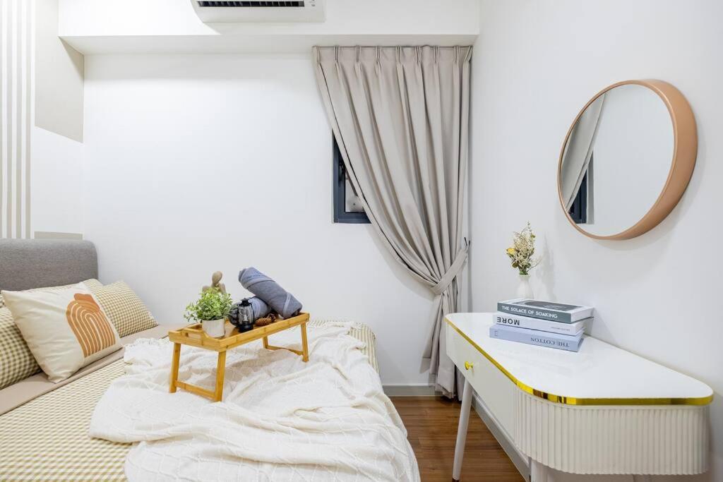 M Vertica CityLifestyle 8pax LRTMrt