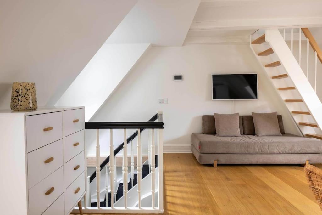 Super Cozy Apartment in Downtown CPH