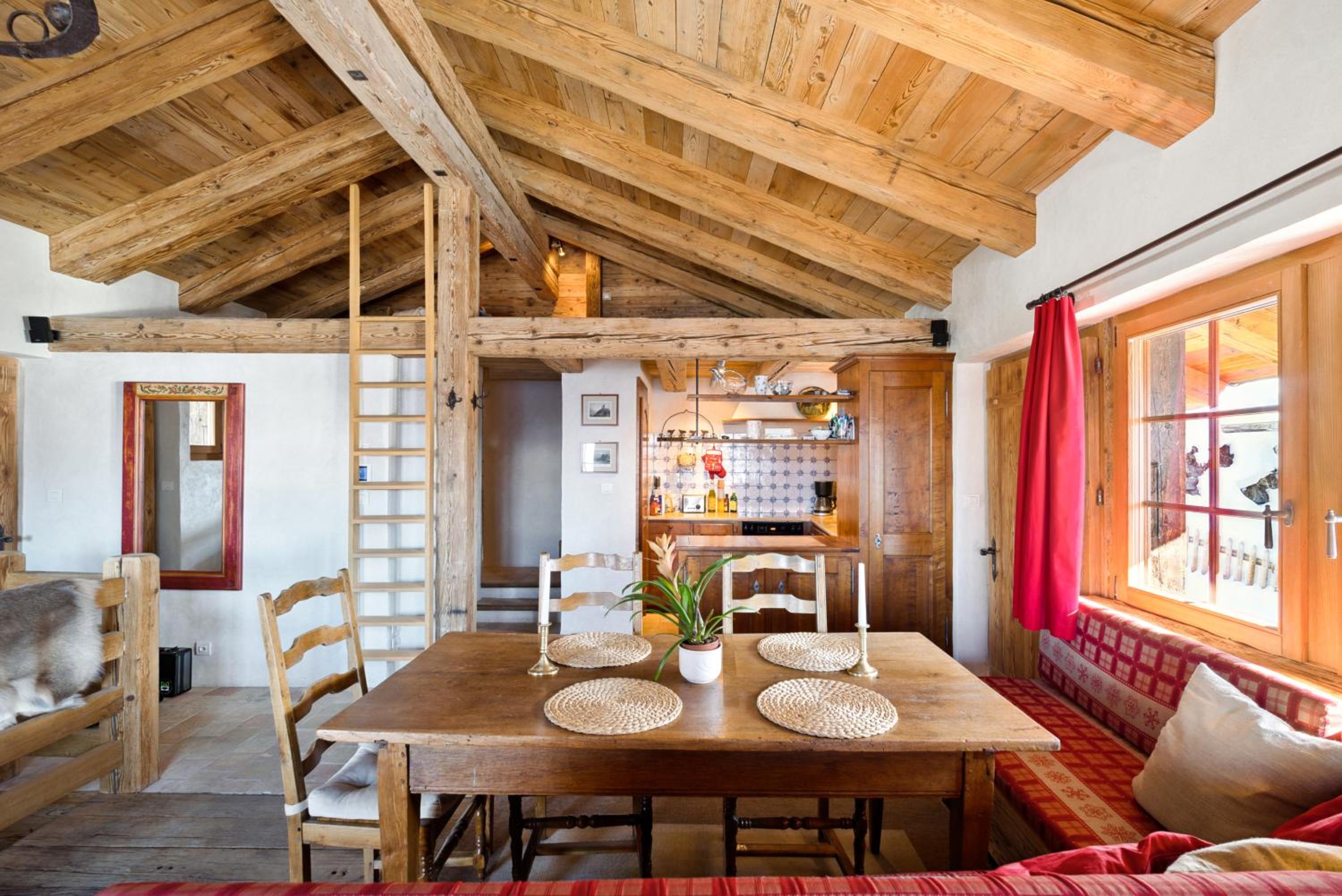 La Ruinette-lovely Ski Inski Out Verbier Chalet