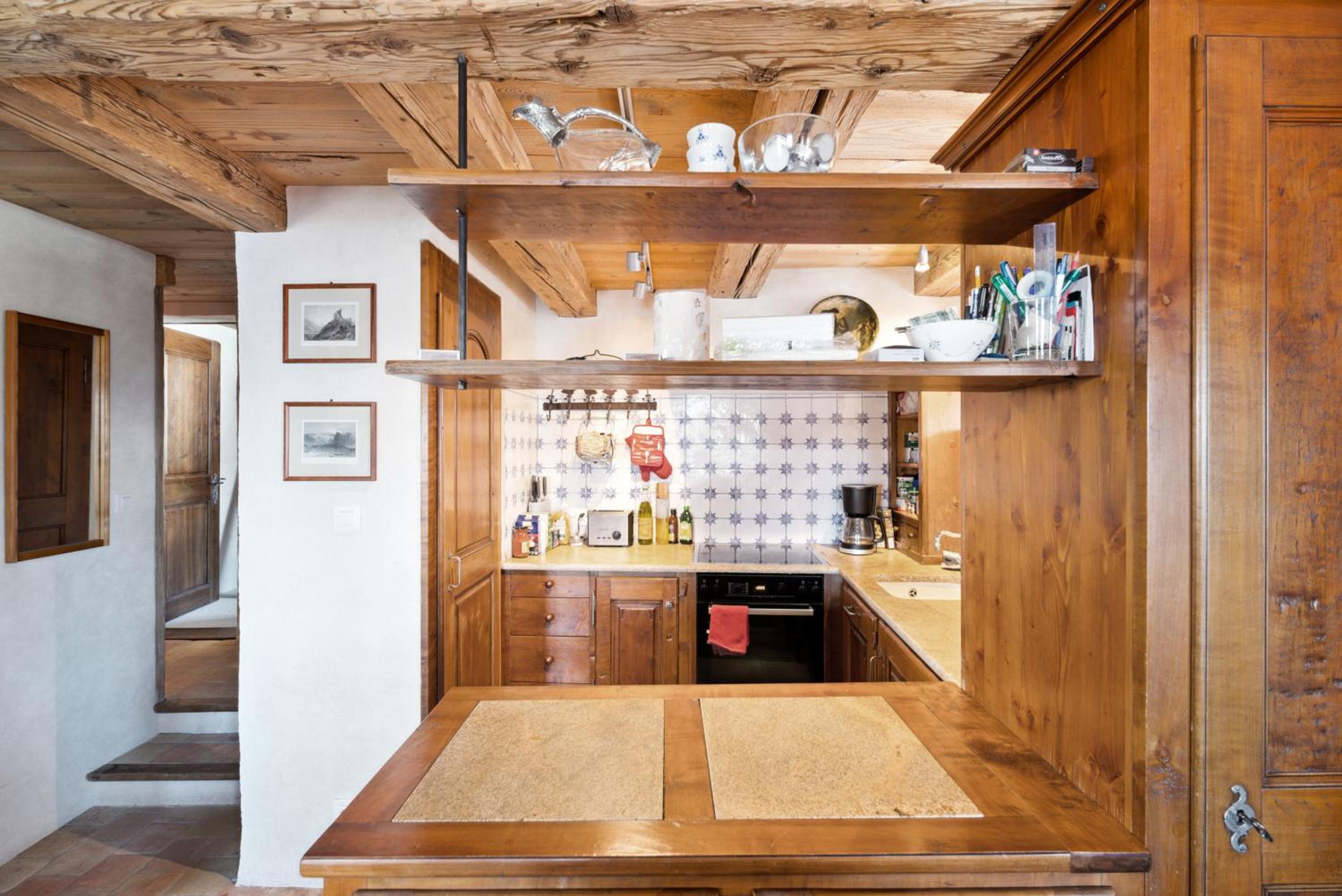 La Ruinette-lovely Ski Inski Out Verbier Chalet