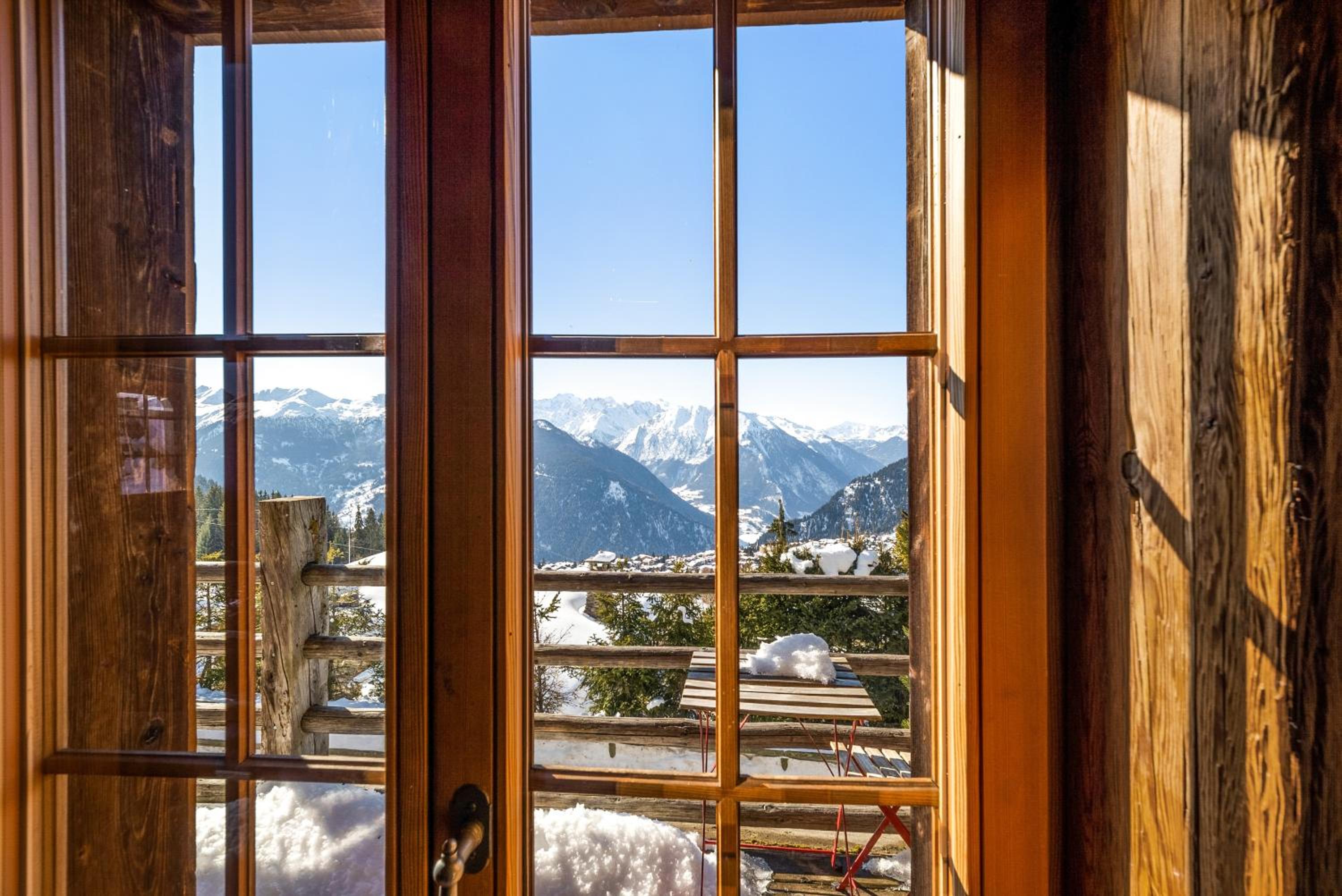 La Ruinette-lovely Ski Inski Out Verbier Chalet