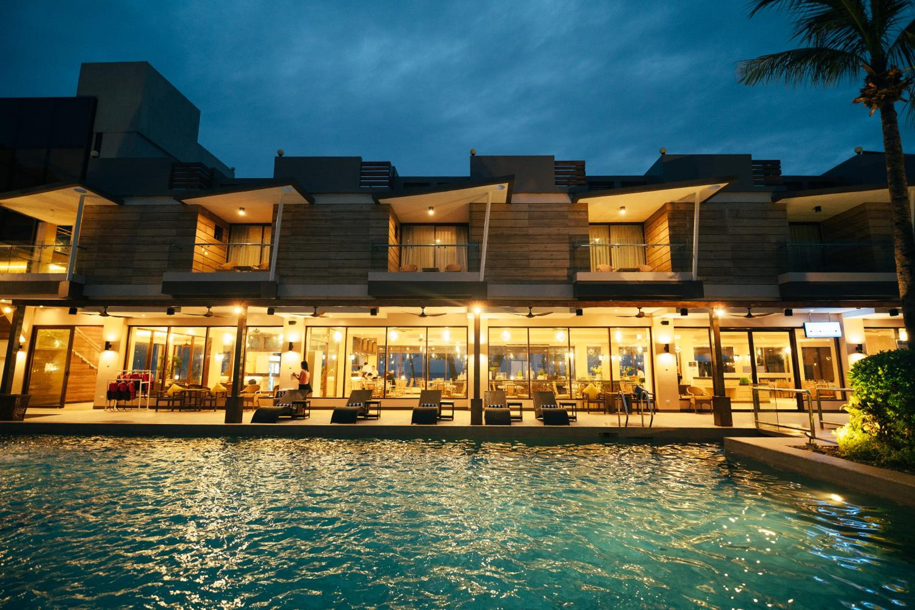 Alona by Jpark Island Resort view 2