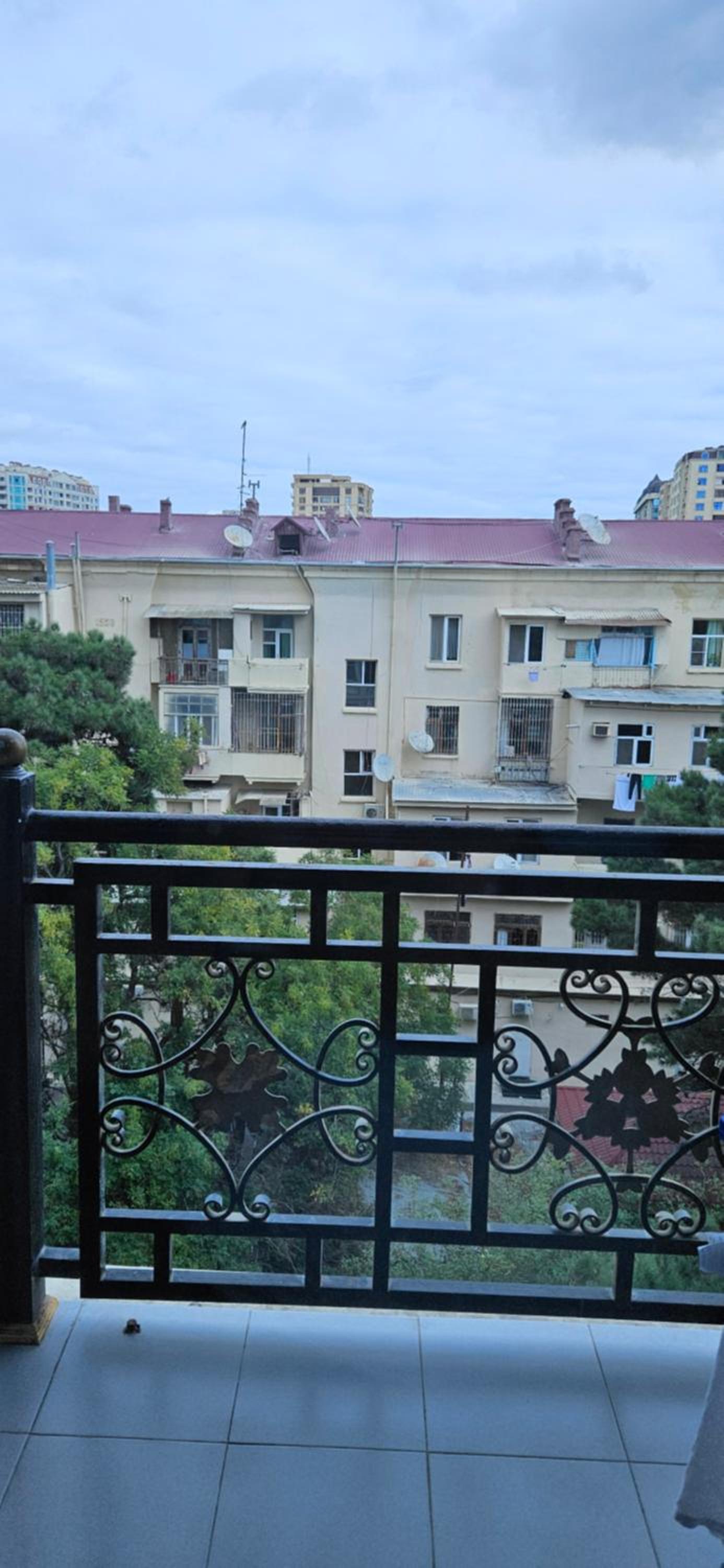 Apartment 23