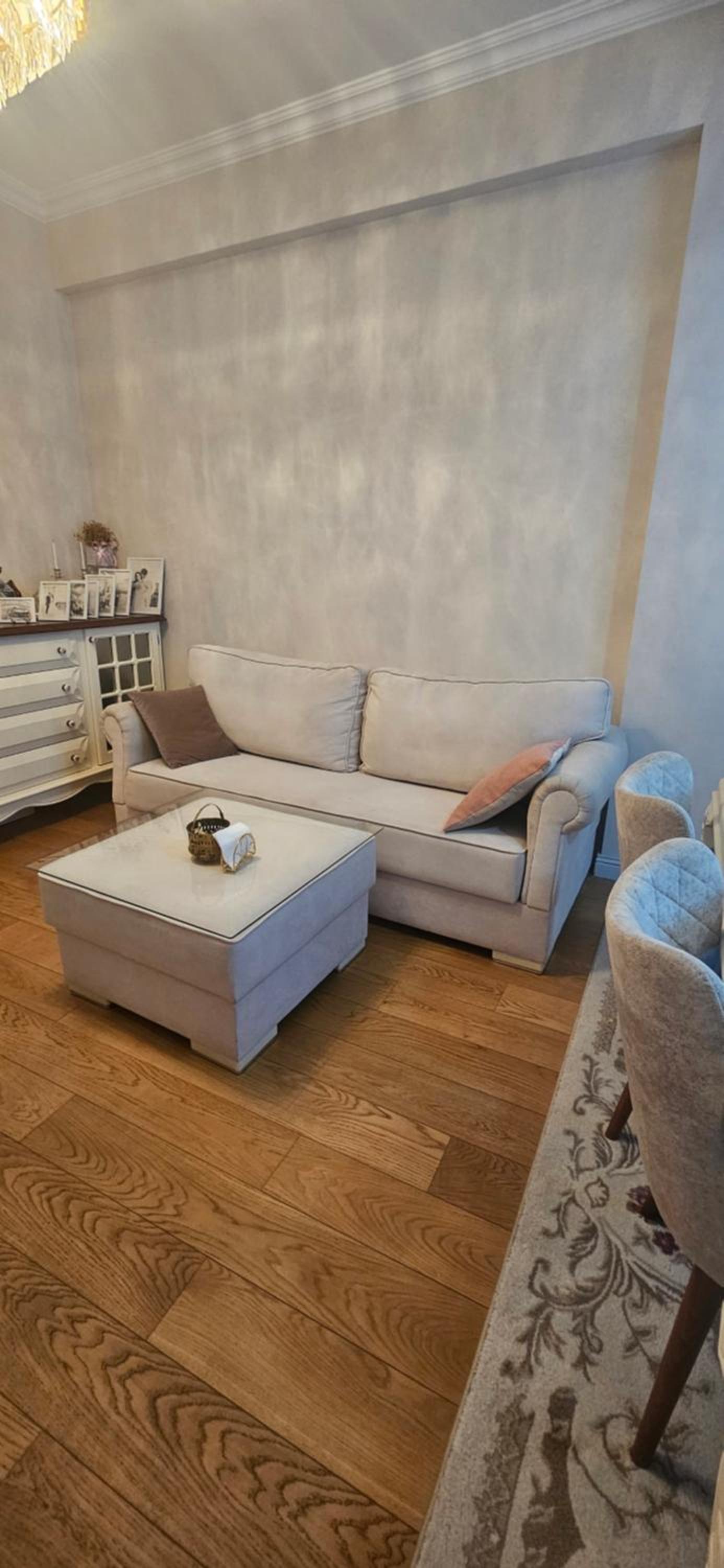Apartment 23