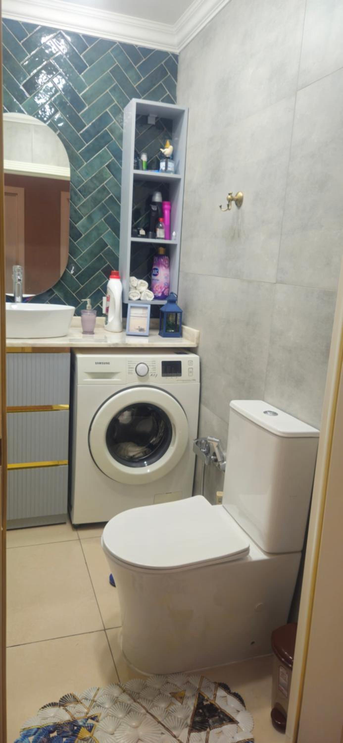Apartment 23