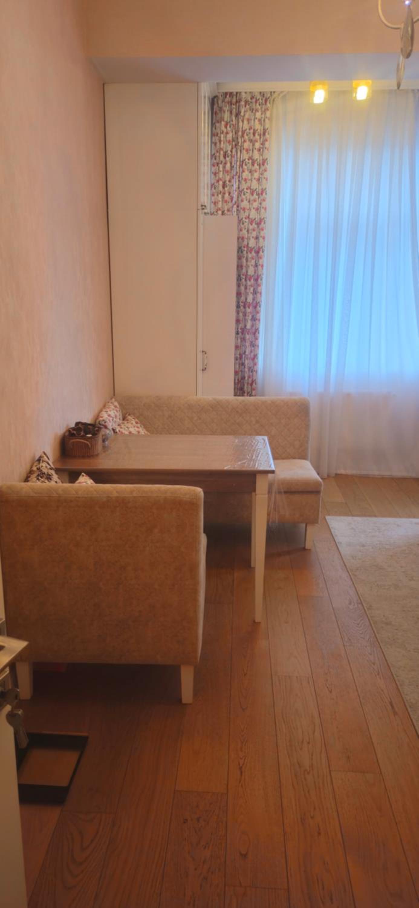 Apartment 23