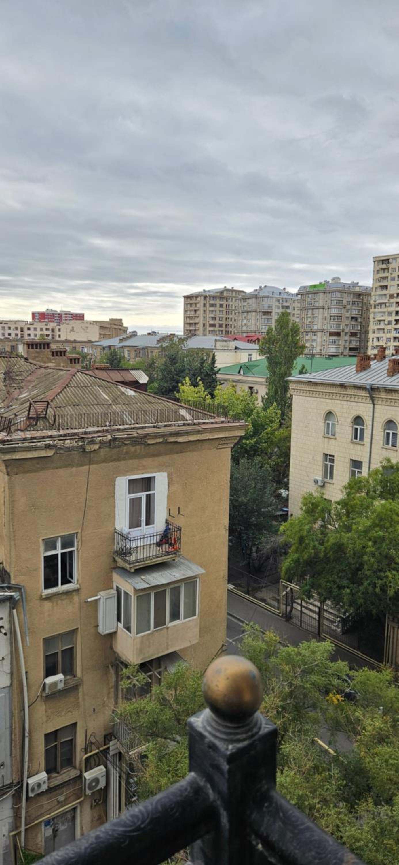 Apartment 23