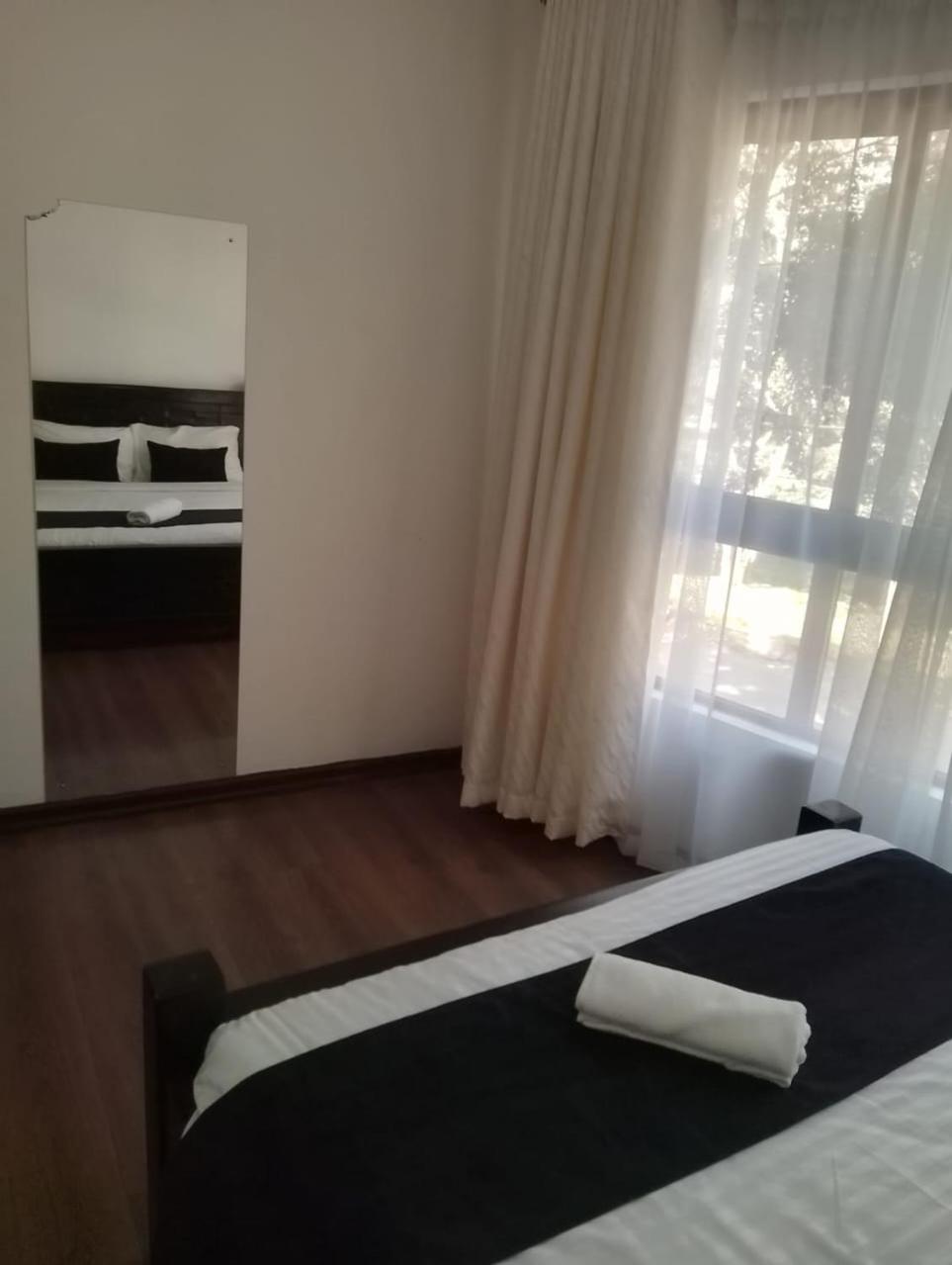 Elegant 3 bedroom at Rosewood residency