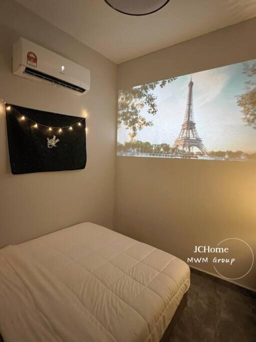 R3-Your Convenient Stay 1 min to KSL