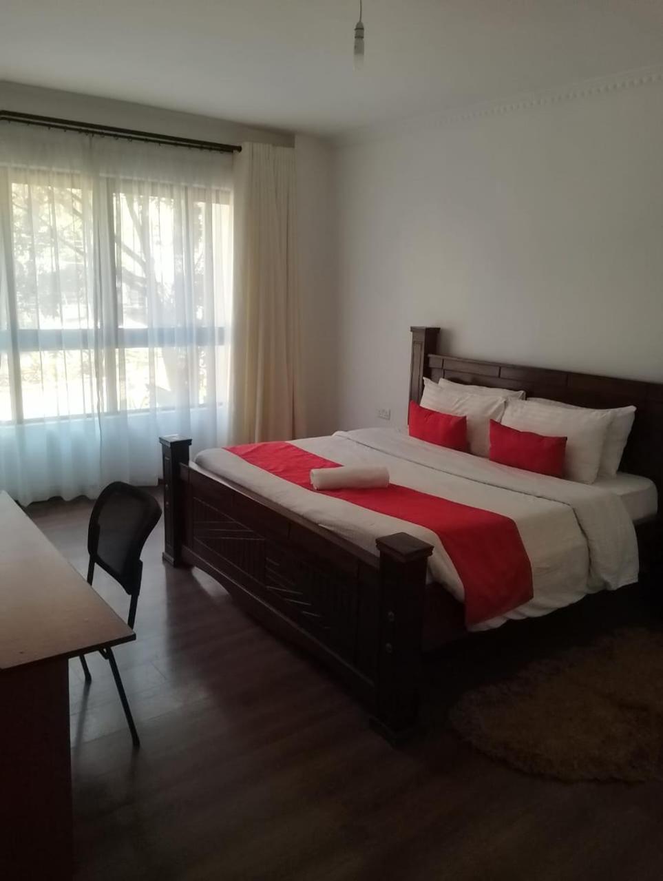 Elegant 3 bedroom at Rosewood residency