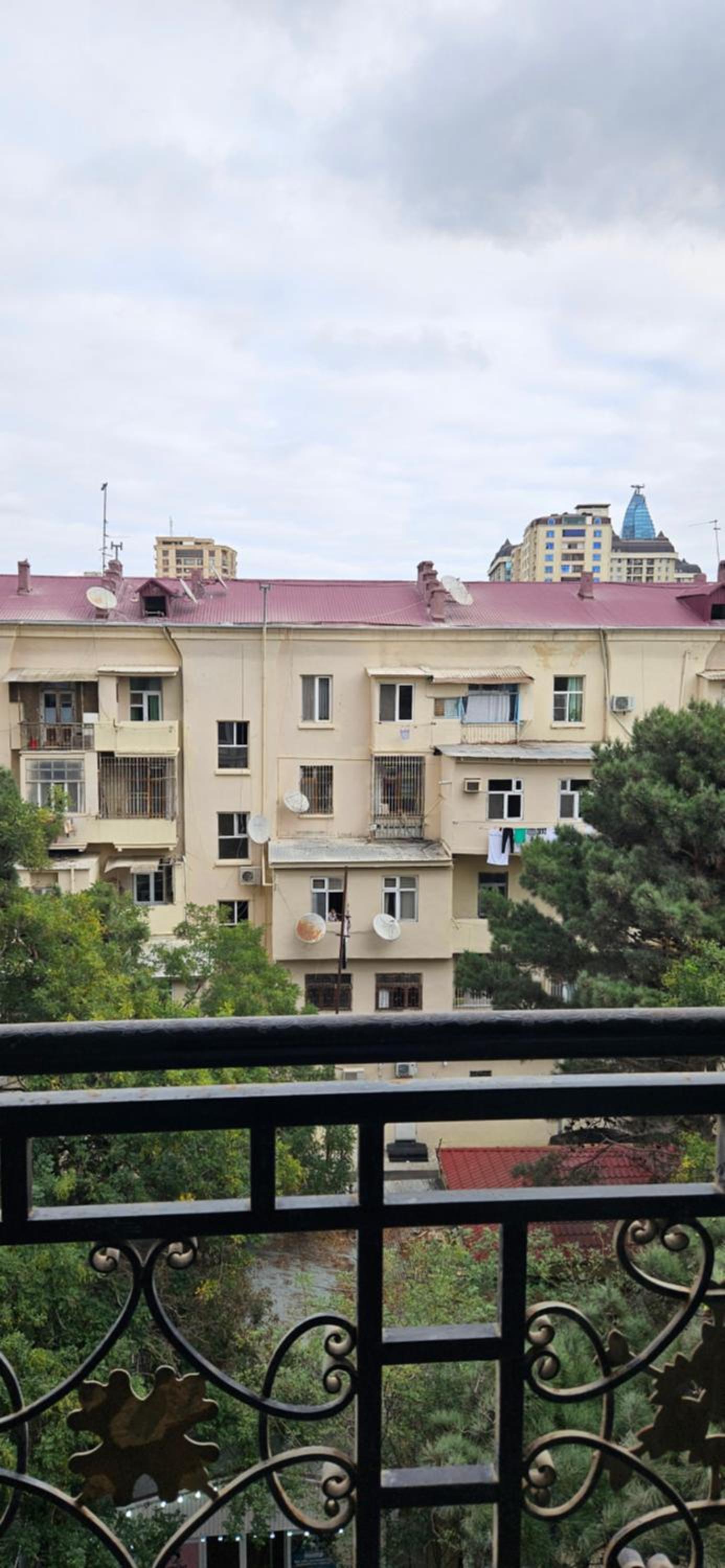 Apartment 23