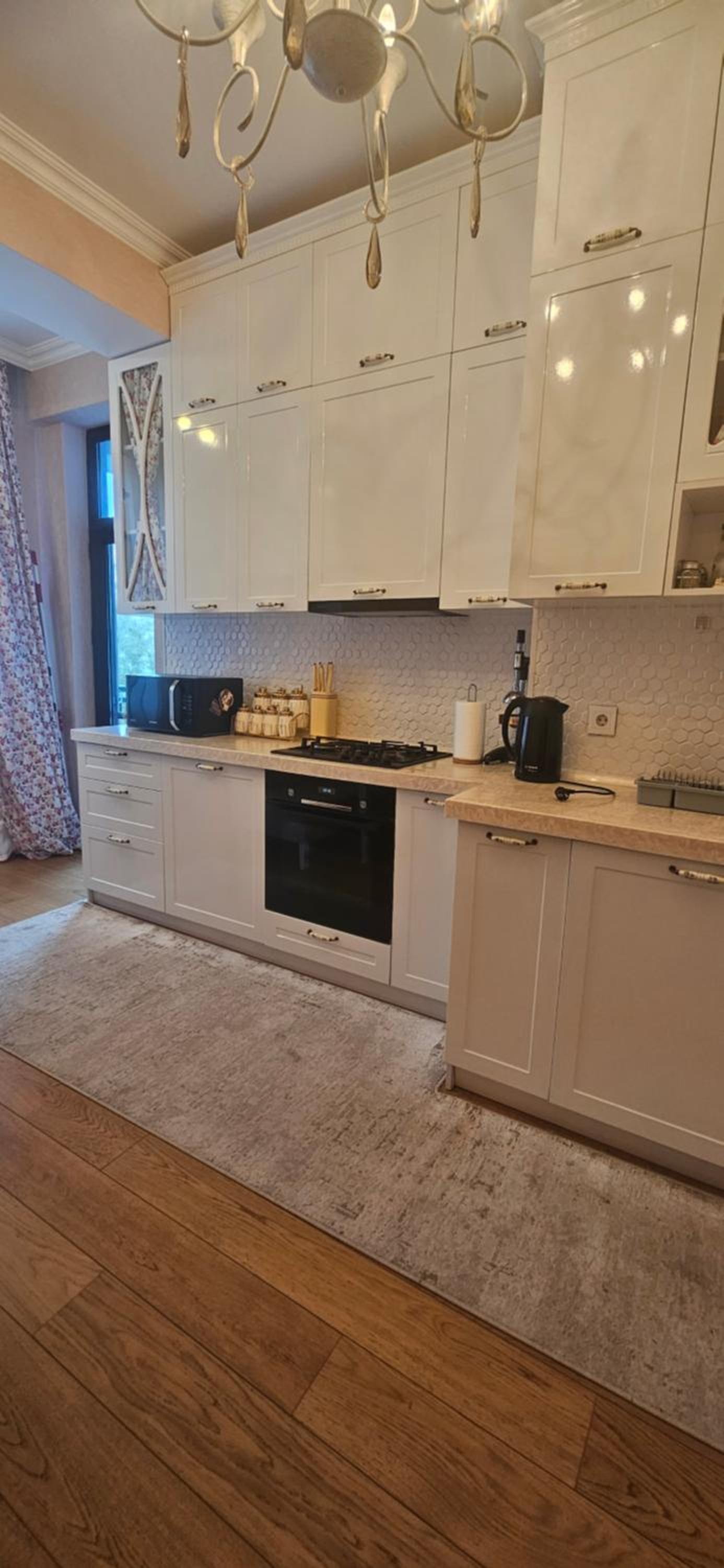 Apartment 23