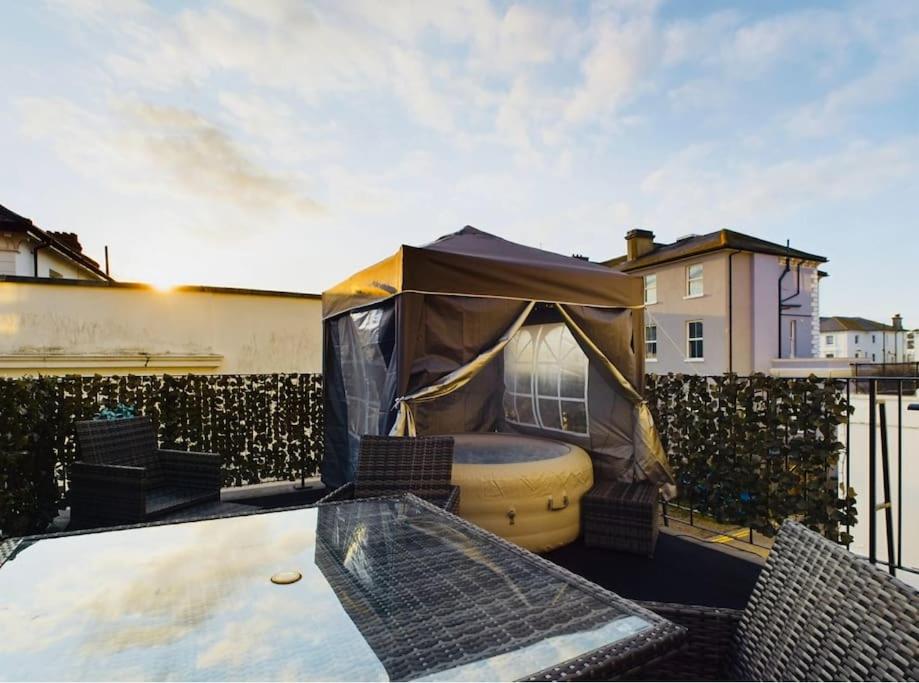 Hotel Central Eastbourne Escape With Rooftop Jacuzzi