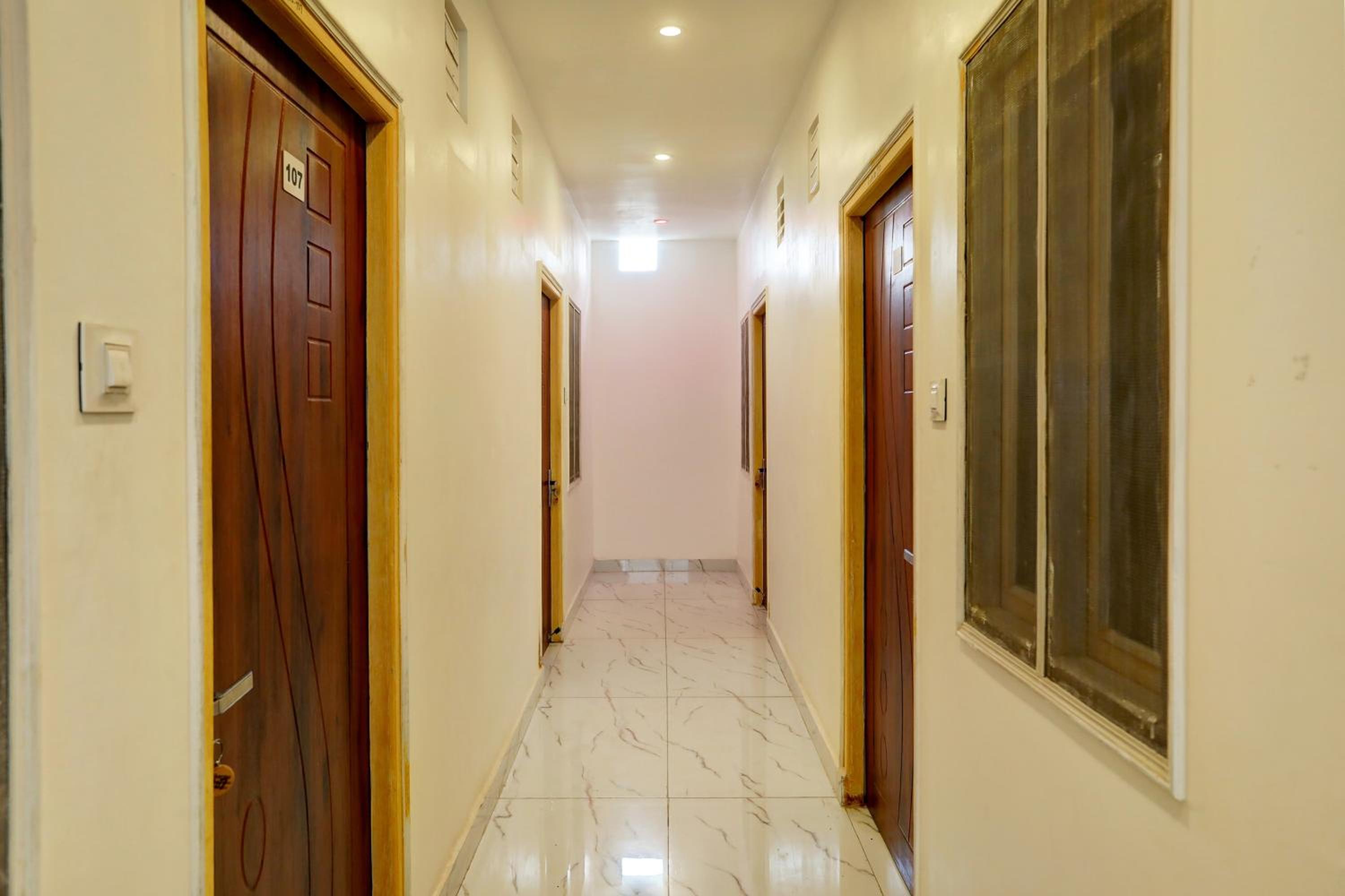 Hotel O SHARMA GUEST HOUSE