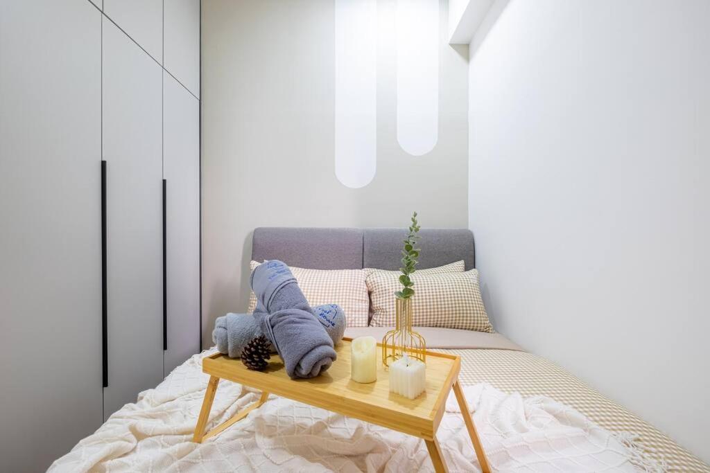 M Vertica Tower B by Feel Home
