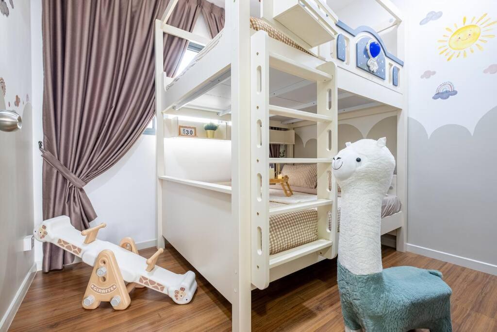 M Vertica Tower B by Feel Home