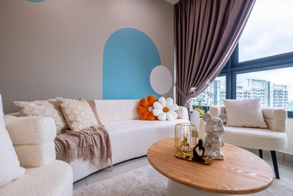 M Vertica Tower B by Feel Home
