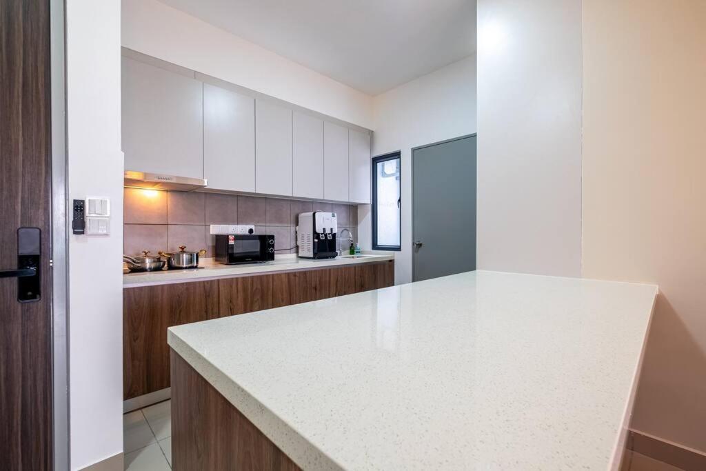 M Vertica Tower B by Feel Home