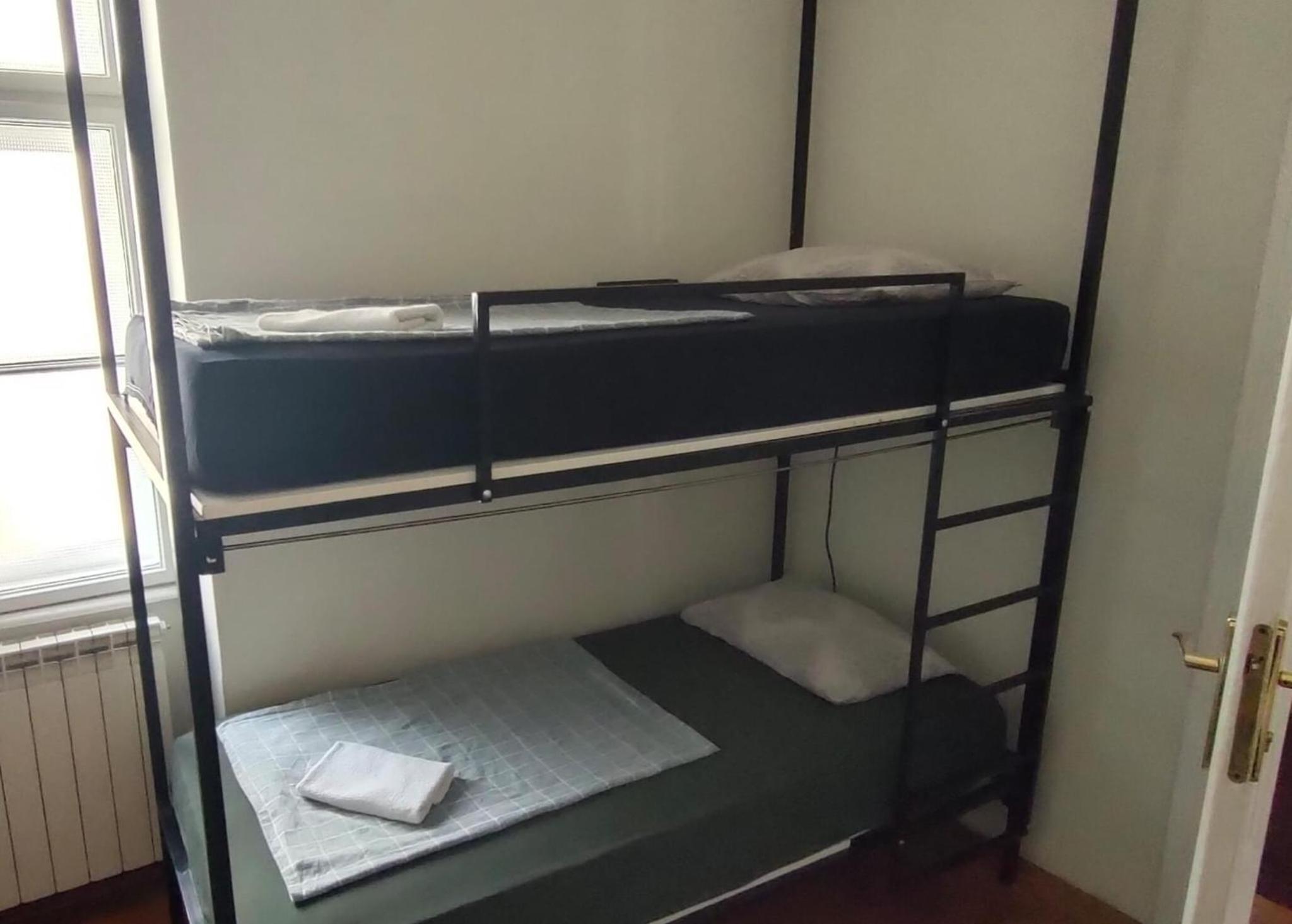 FG 1861 Hostel