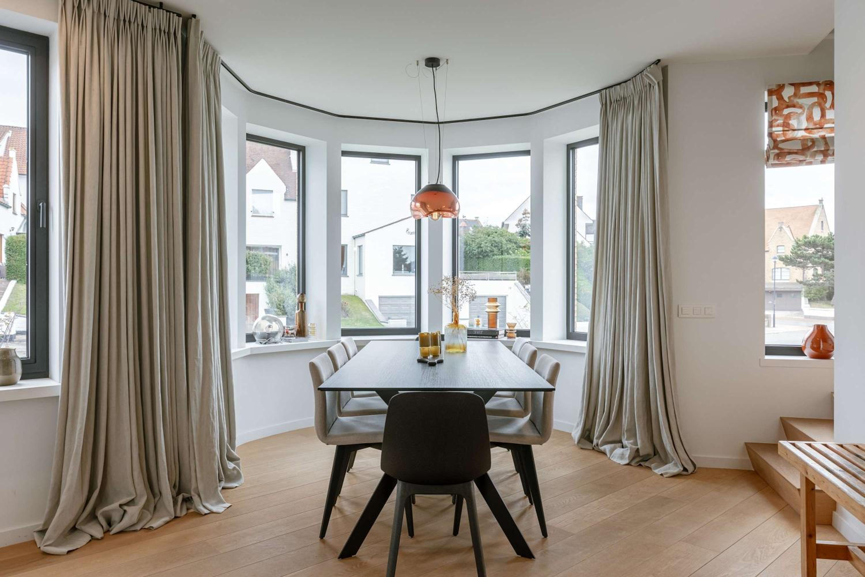Huswell - Luxury Villa for 8 Guests Near the Beach in Knokke