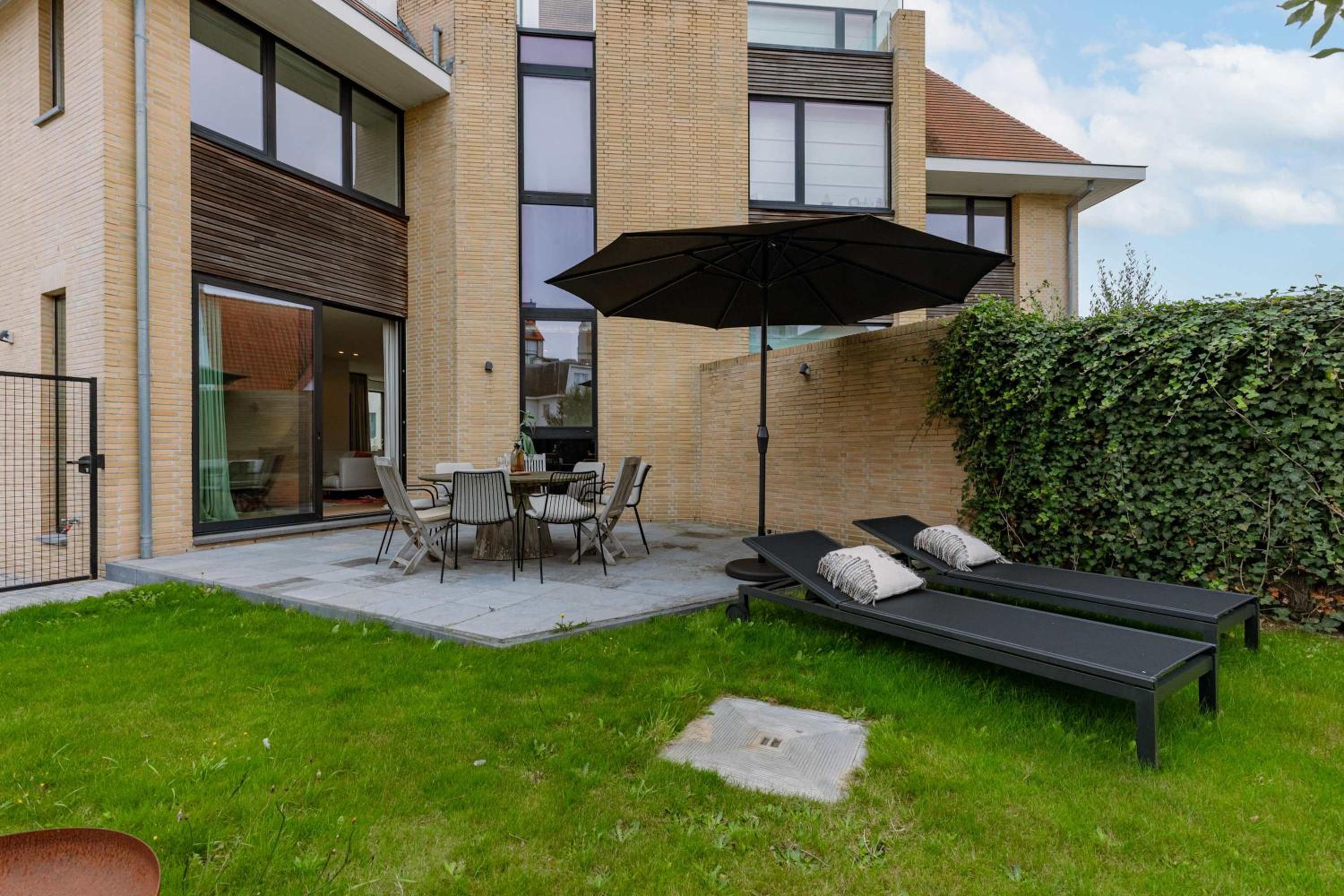 Huswell - Luxury Villa for 8 Guests Near the Beach in Knokke
