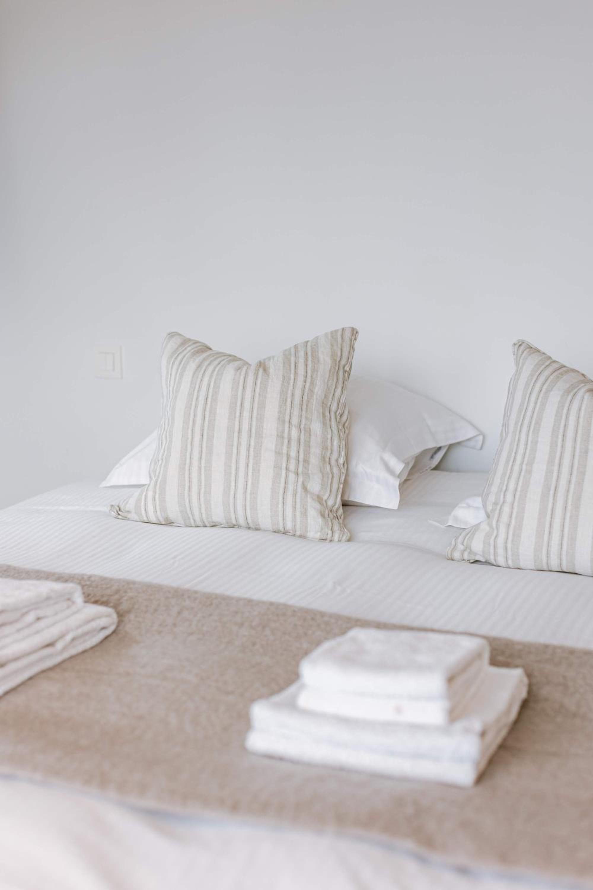 Huswell - Luxury Villa for 8 Guests Near the Beach in Knokke