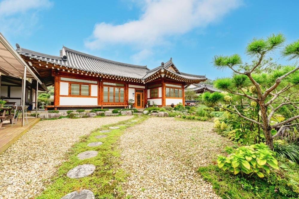 Boseong Greenery Hanok Pension