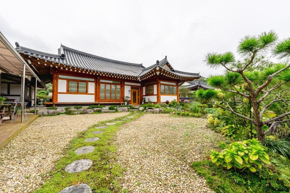 Boseong Greenery Hanok Pension