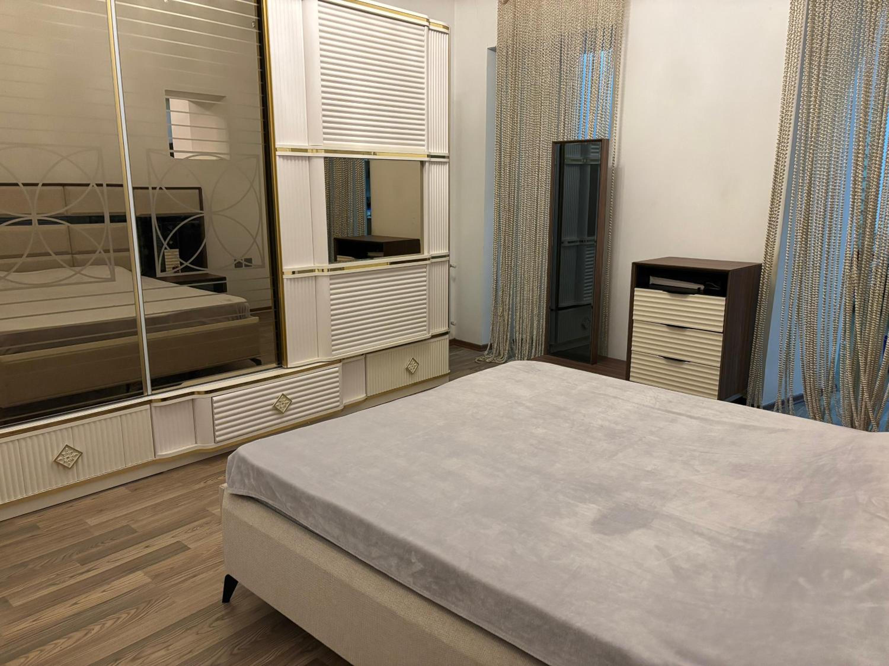Azneft Luxury Stay