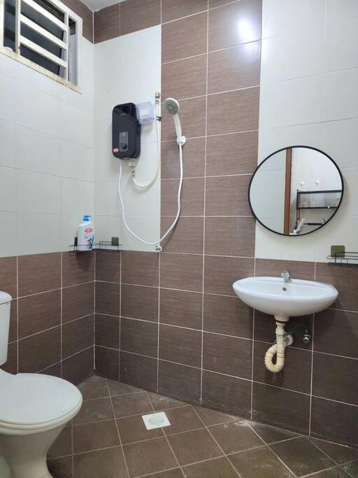 Dirgahayu Homestay I Rajawali photo 4