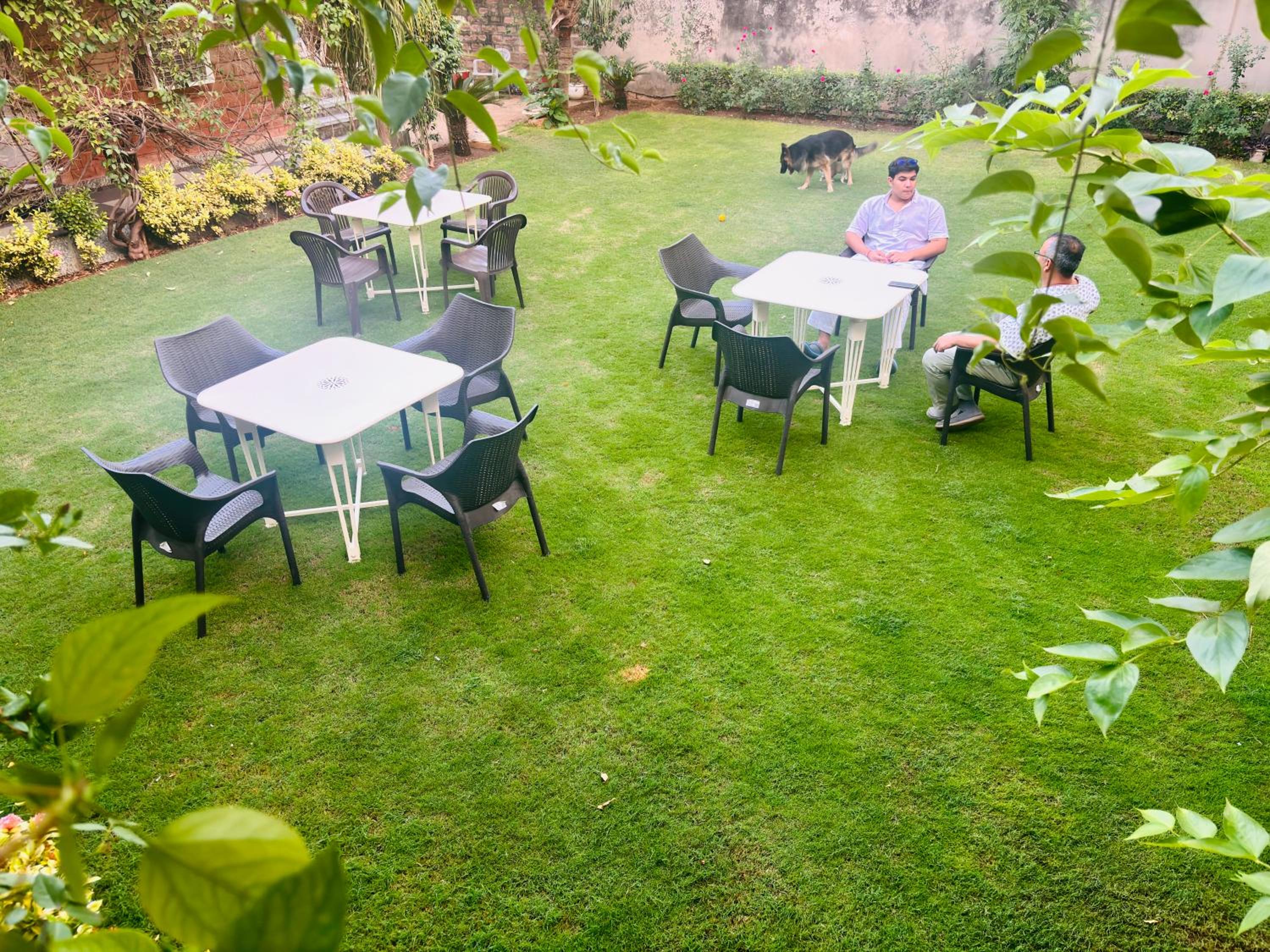 Liliyan Palace Guest house
