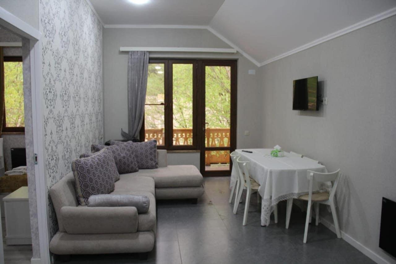 Meghu Guest House
