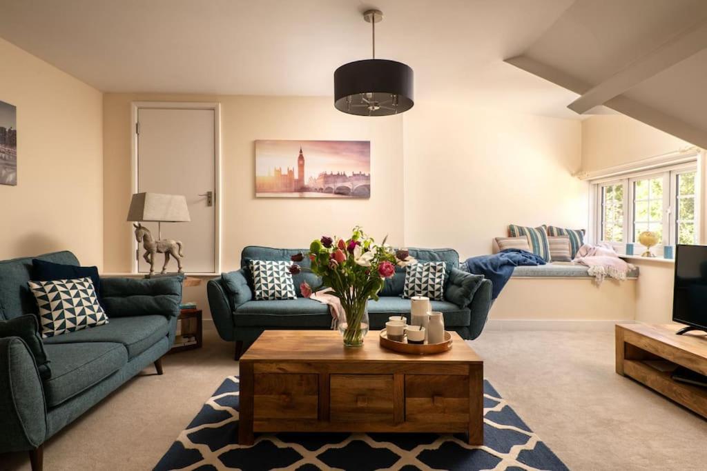 Upper Wing - Norfolk Cottage Agency view 2