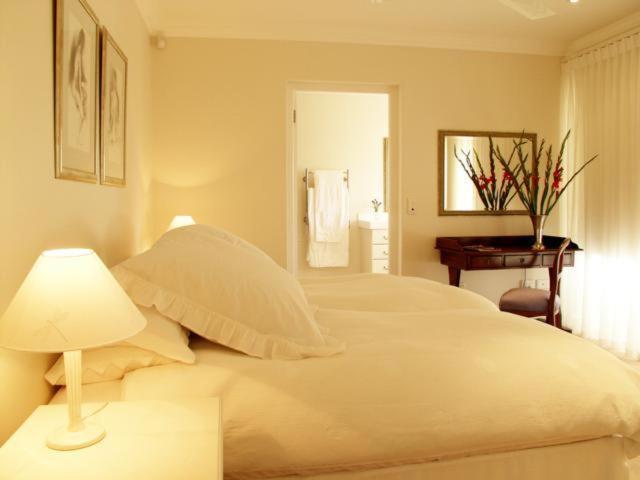 Isola Bella Guest House