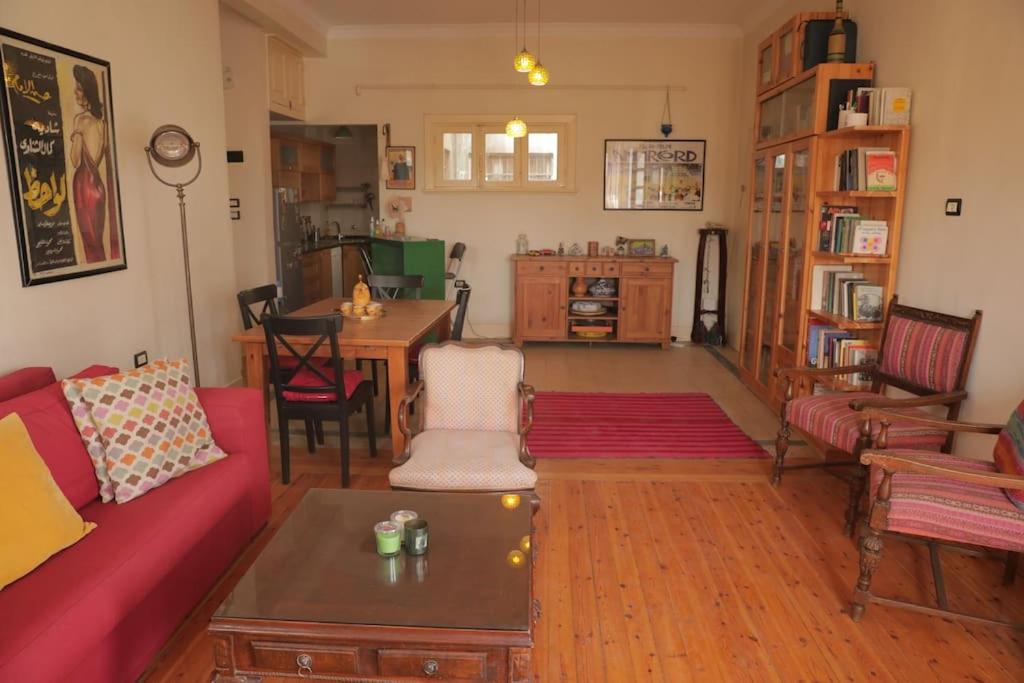 Artistic apartment with a terrace in Downtown