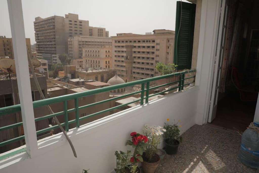 Artistic apartment with a terrace in Downtown