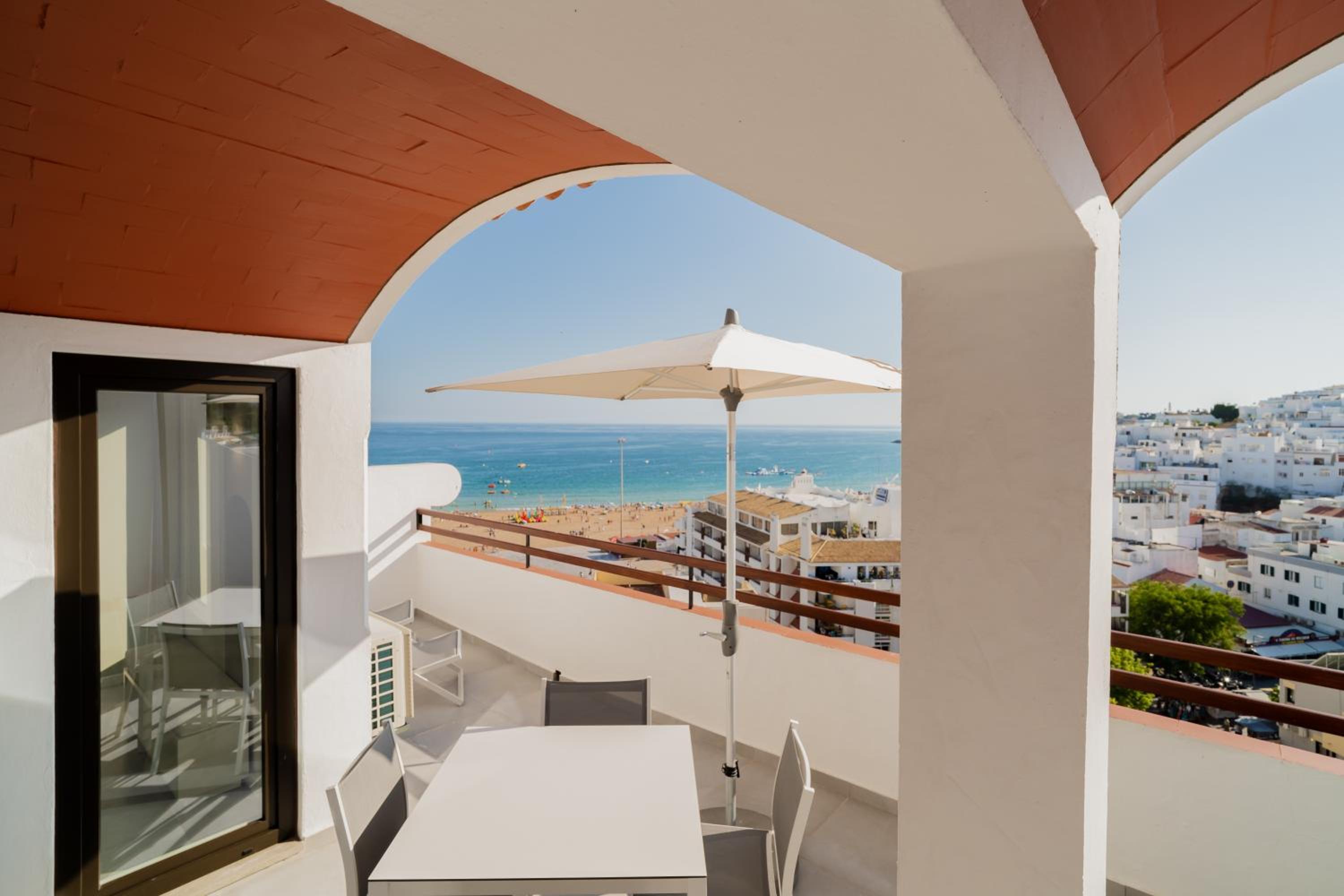 MUPA Apartments