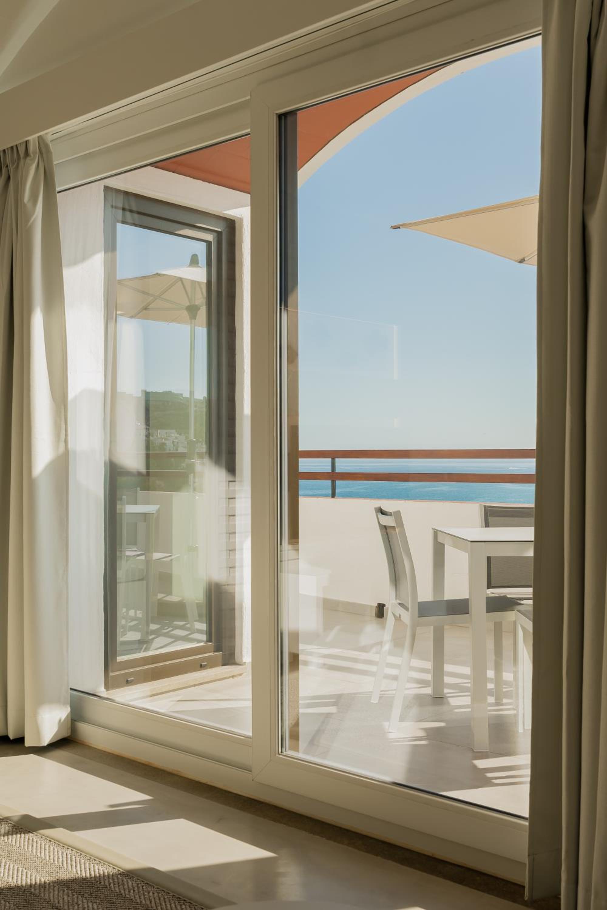 MUPA Apartments