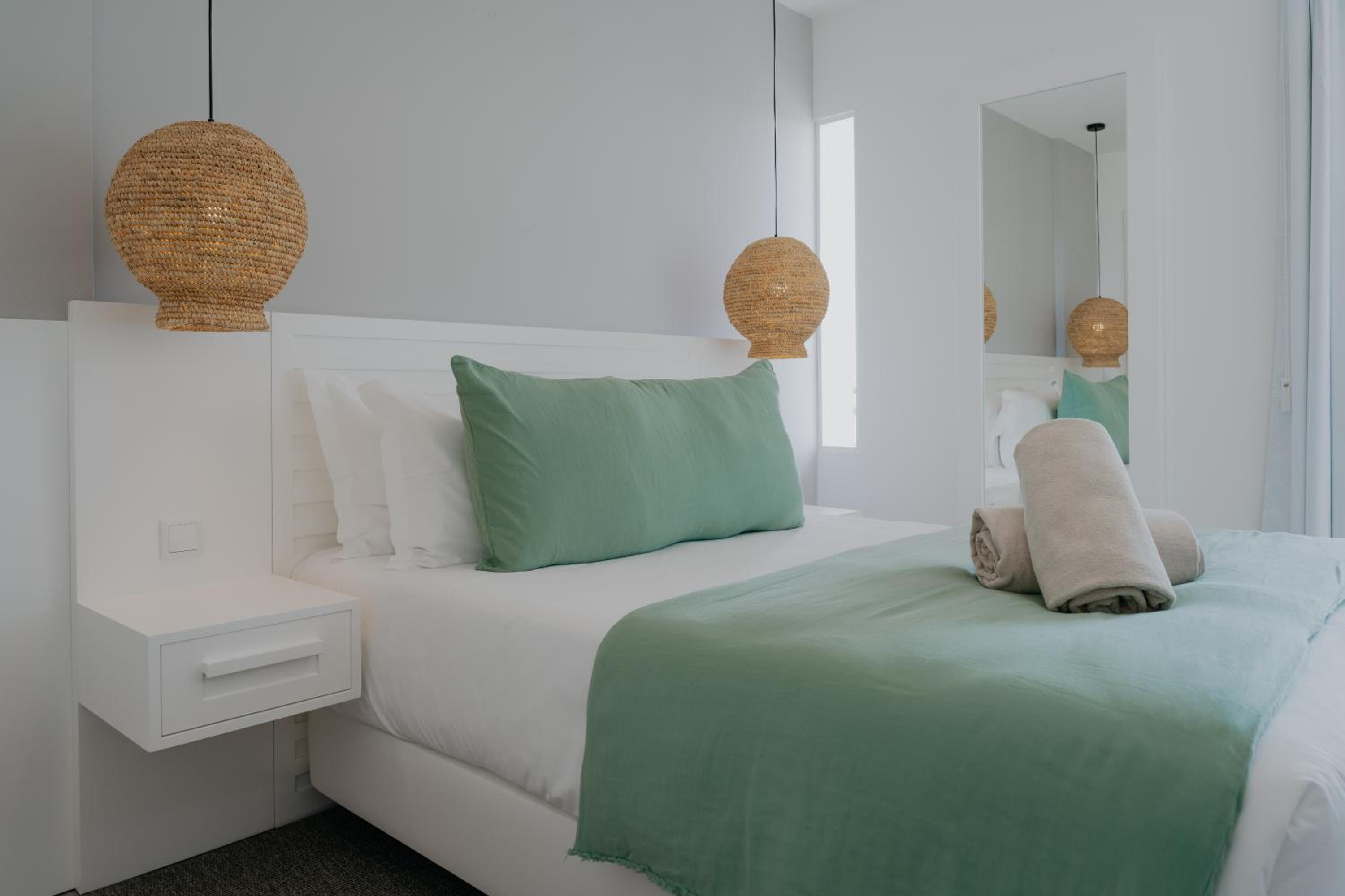 MUPA Apartments