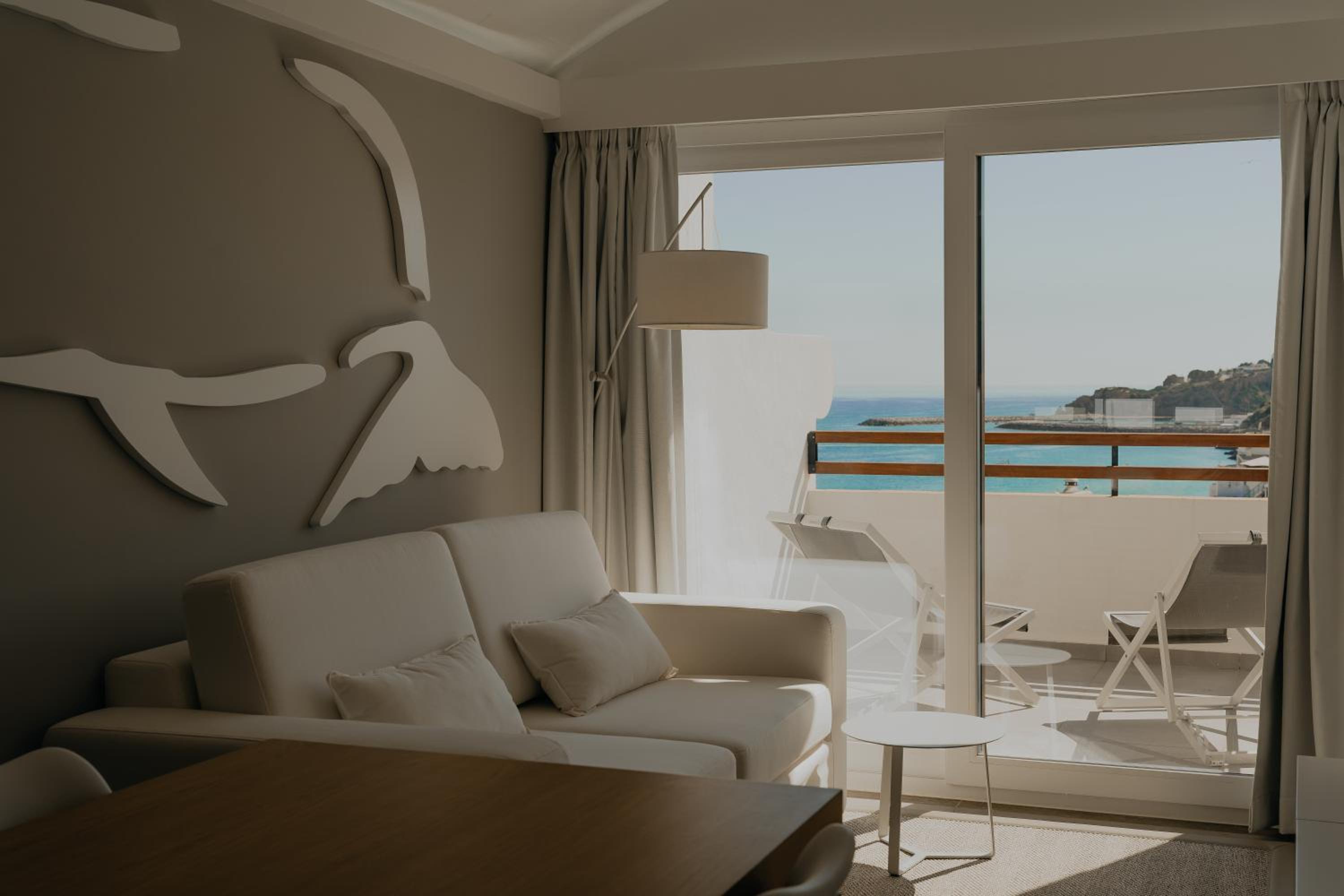 MUPA Apartments
