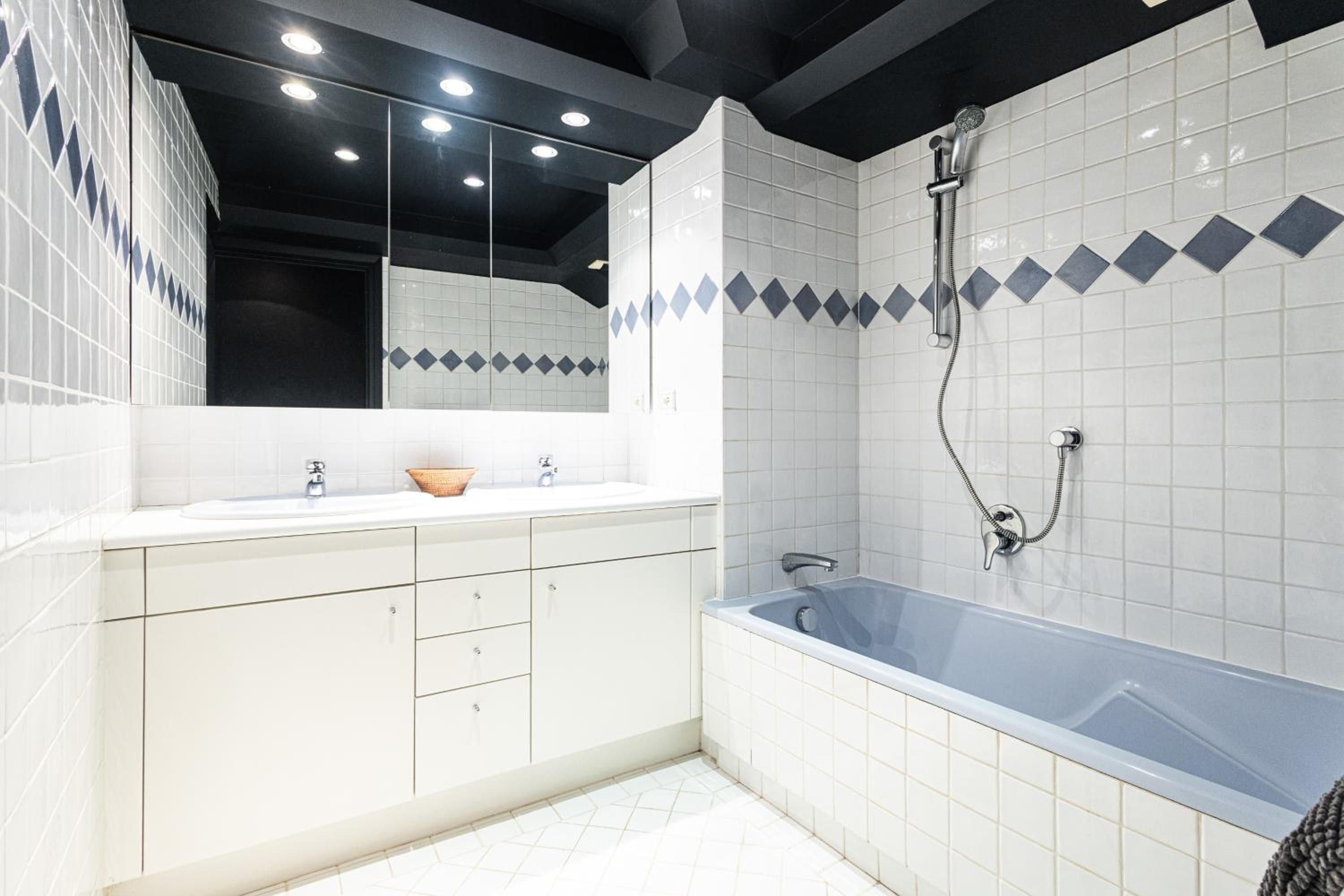 Triplex 150m2 coeur vieille ville