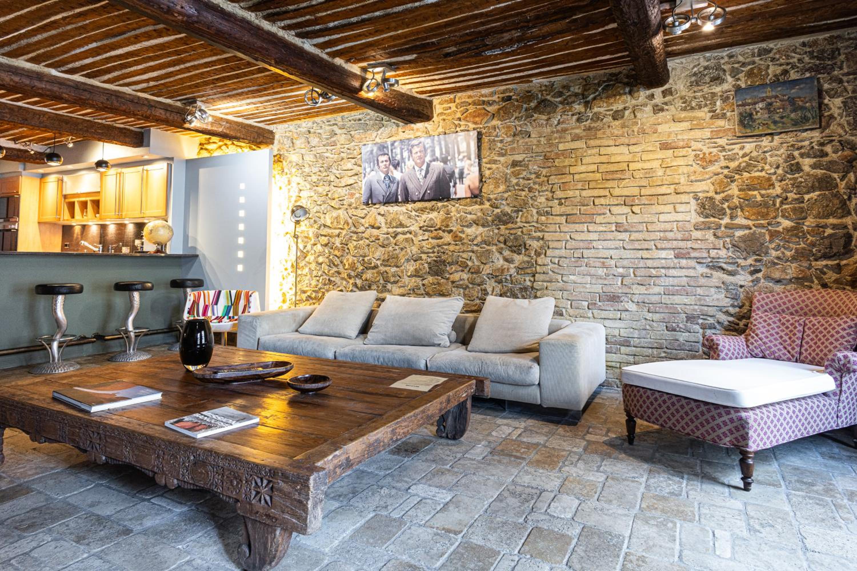 Triplex 150m2 coeur vieille ville