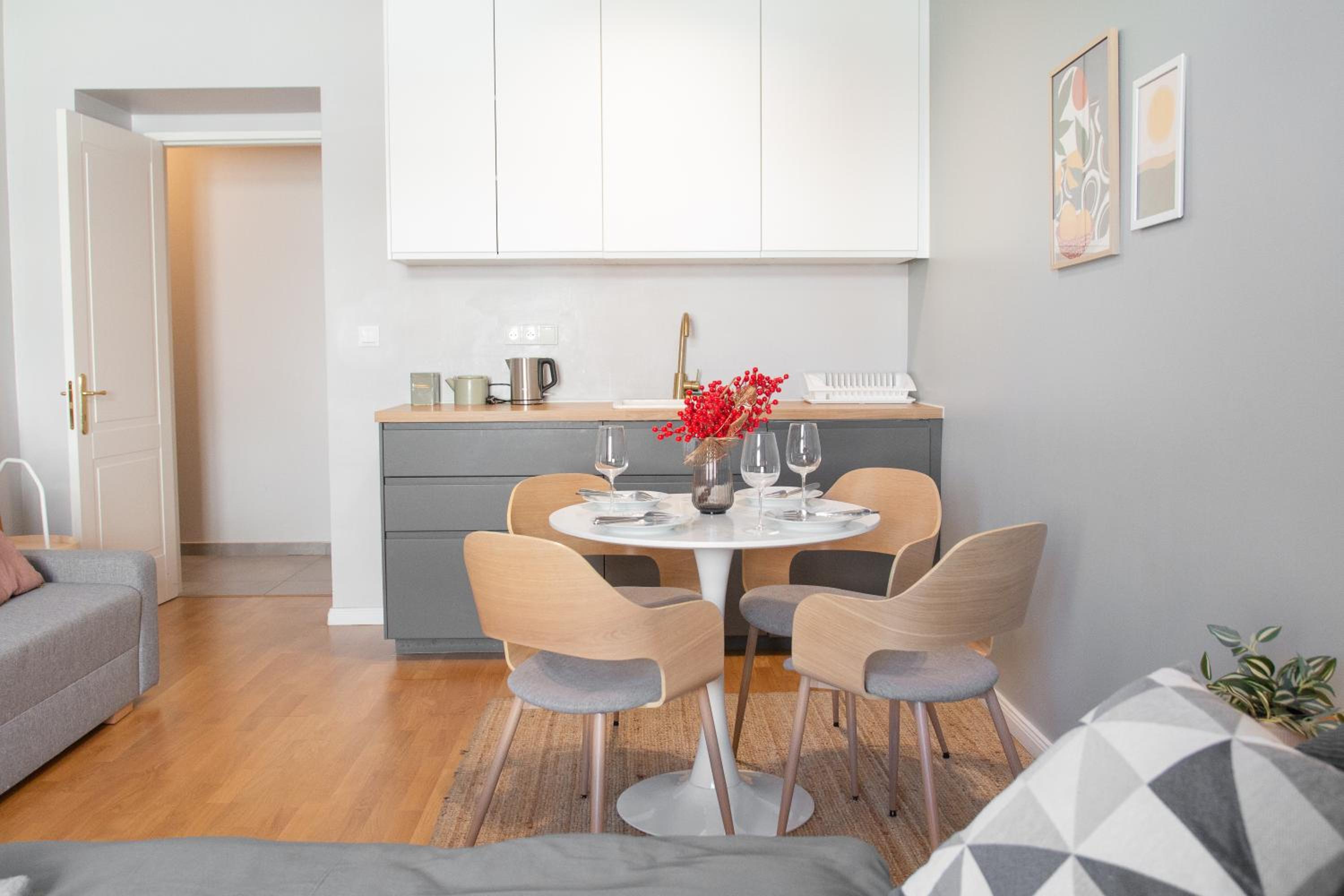 Angelo Roma - Modern Apartment by Wenceslas Square