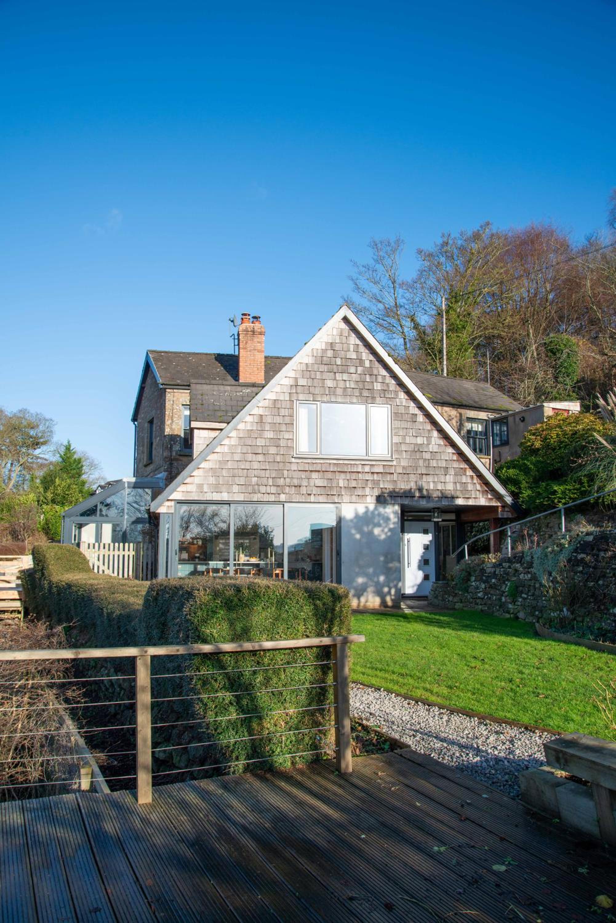 Tranquil 5-bed Spectacular Views