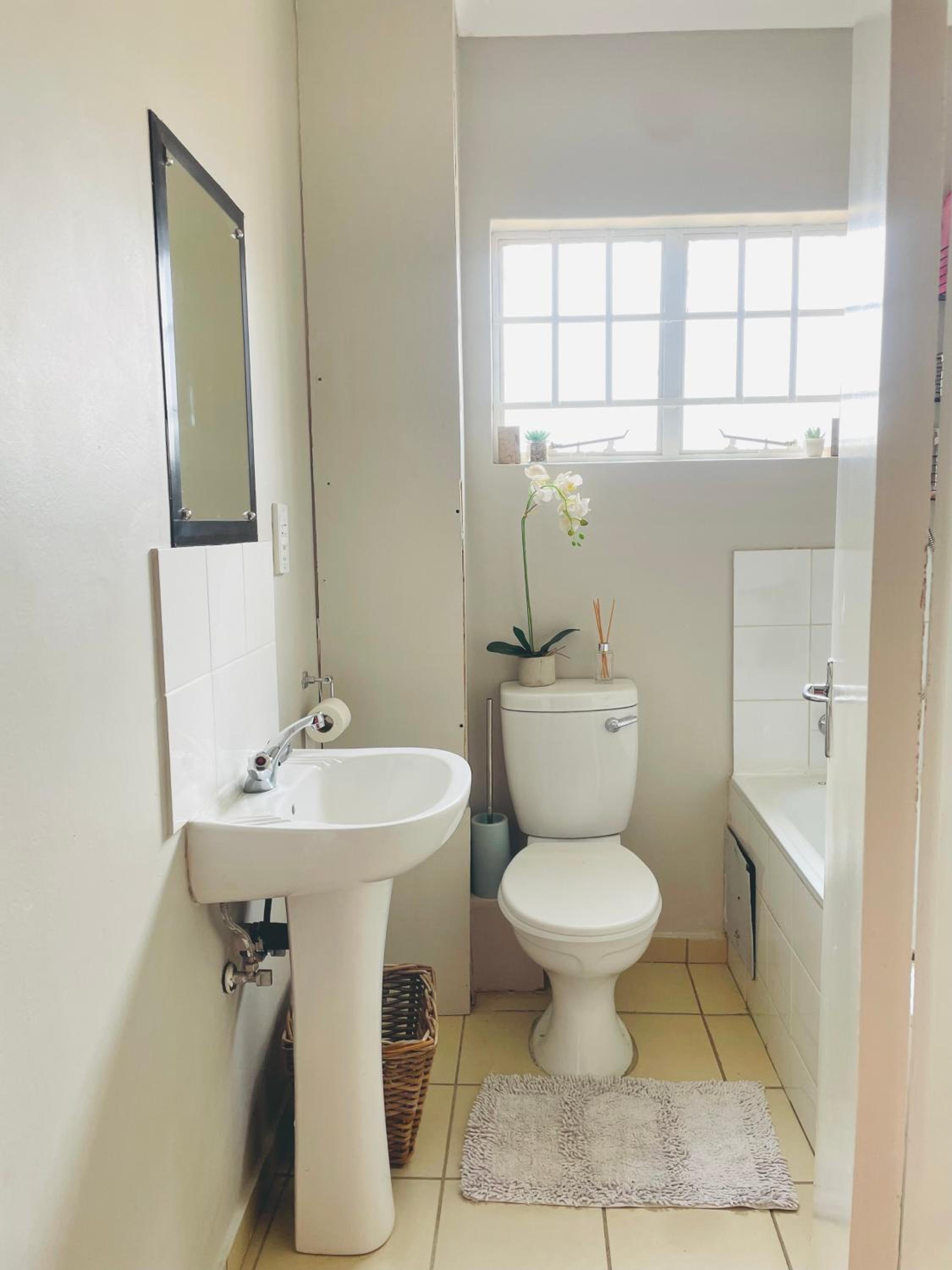 Lofty Living in Tsholofelo West-Gaborone - 1 bed