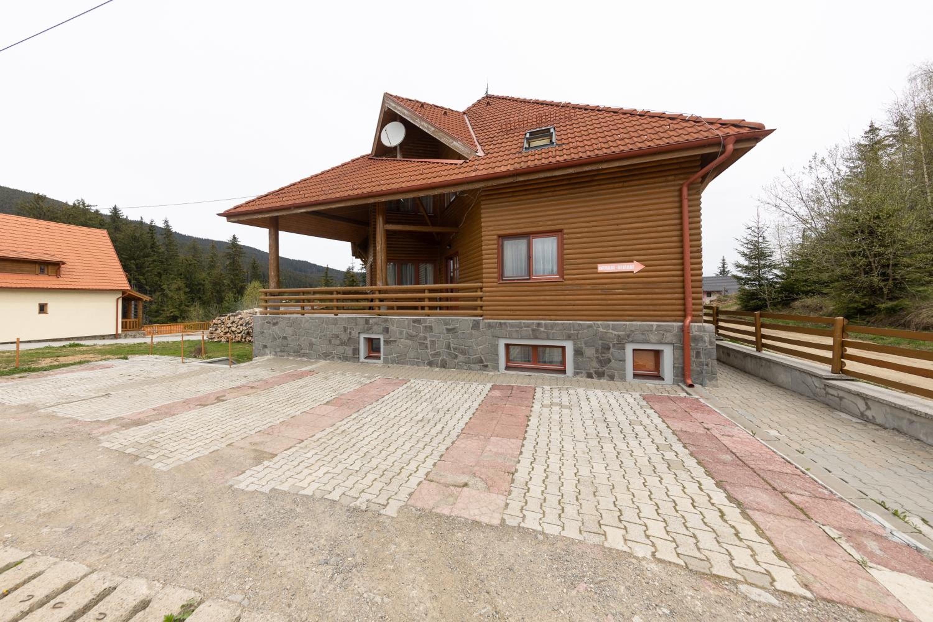 Pensiunea Bella Vita view 5