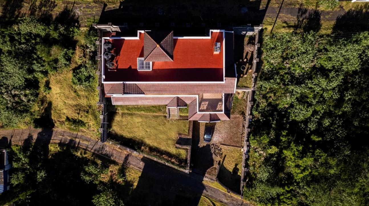 Redhomex Gainesville Luxury Villa view 2